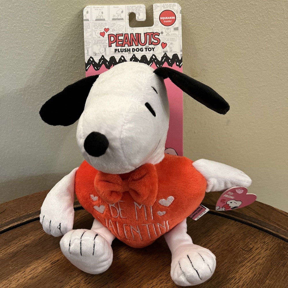 Peanuts Plush Squeaky Dog Toy Snoopy Be My Valentine Dog Toy